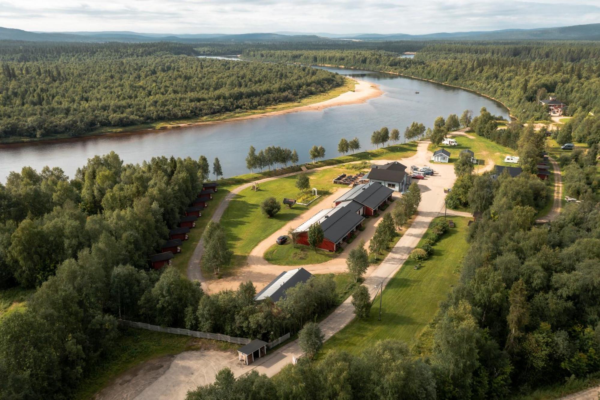 Arctic River Resort อีวาโล ภายนอก รูปภาพ