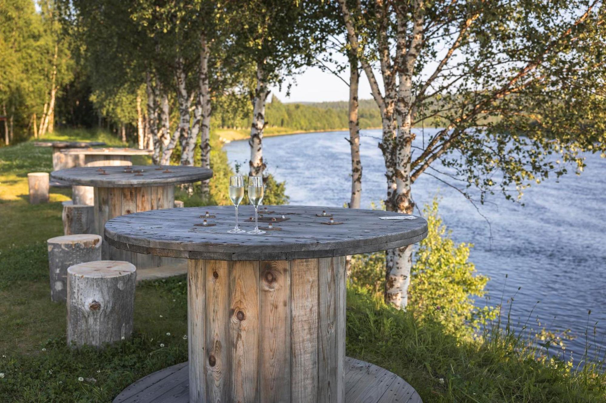 Arctic River Resort อีวาโล ภายนอก รูปภาพ